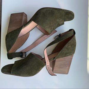 Madewell Suede Heels - LIKE NEW